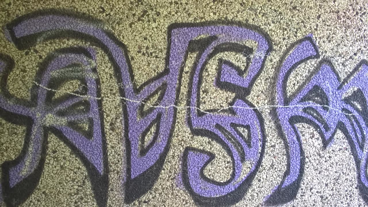 VihtiGraffiti VG35