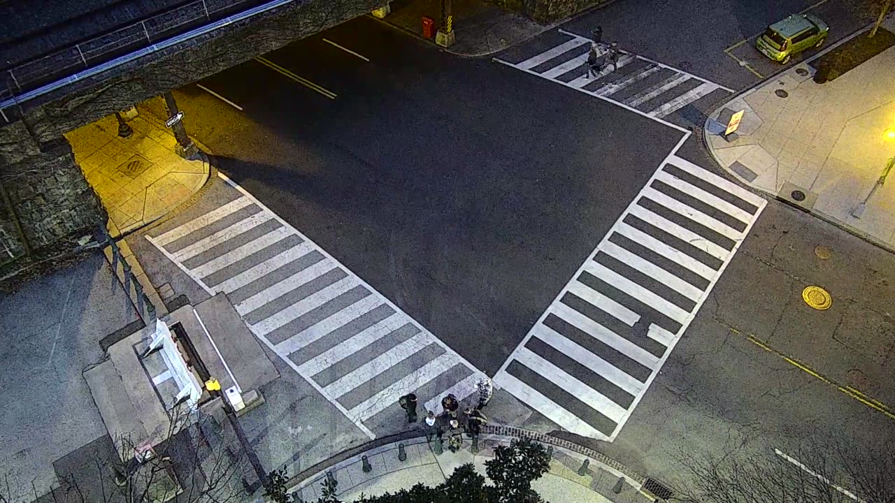 3821FHOBRFSouthwestRoof_2021-01-06_17h15min00s443ms.mp4