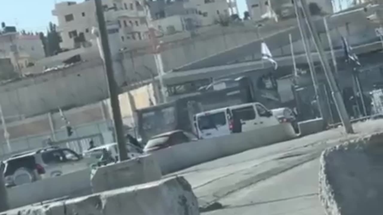 🔪🇮🇱 Israel War | Tense Encounter at Qalandiya Checkpoint | RCF