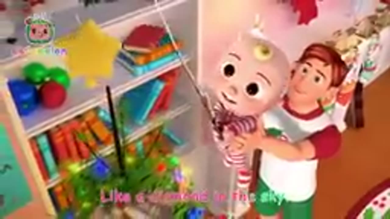 Twinkle Twinkle Christmas Star | CoComelon Nursery Rhymes & Kids Songs