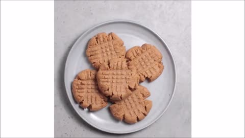 Easy Peanut Butter Cookies Recipe
