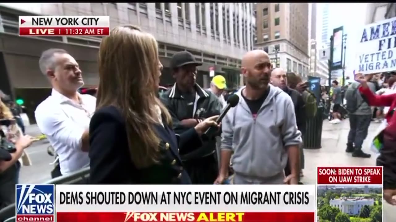 ✊🏻🏛🇺🇸 ULTIMO: Los neoyorquinos protestaron y hablaron sobre la crisis migratoria.