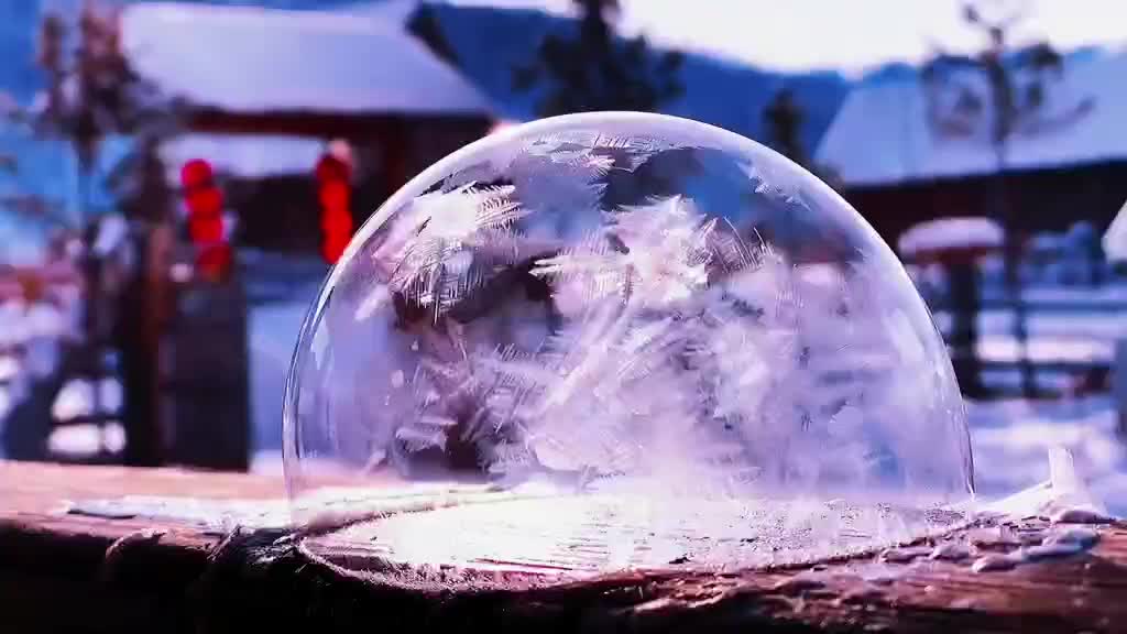 Ice flakes in bubbles