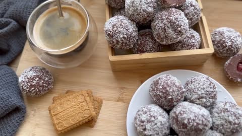 Kekszes KÓKUSZGOLYÓ 🥥 - egyszerű kedvenc🤗 - BebePiskóta