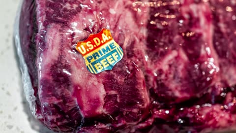 The US Grocery Chain That's An Unlikely Spot To Get Prime Beef