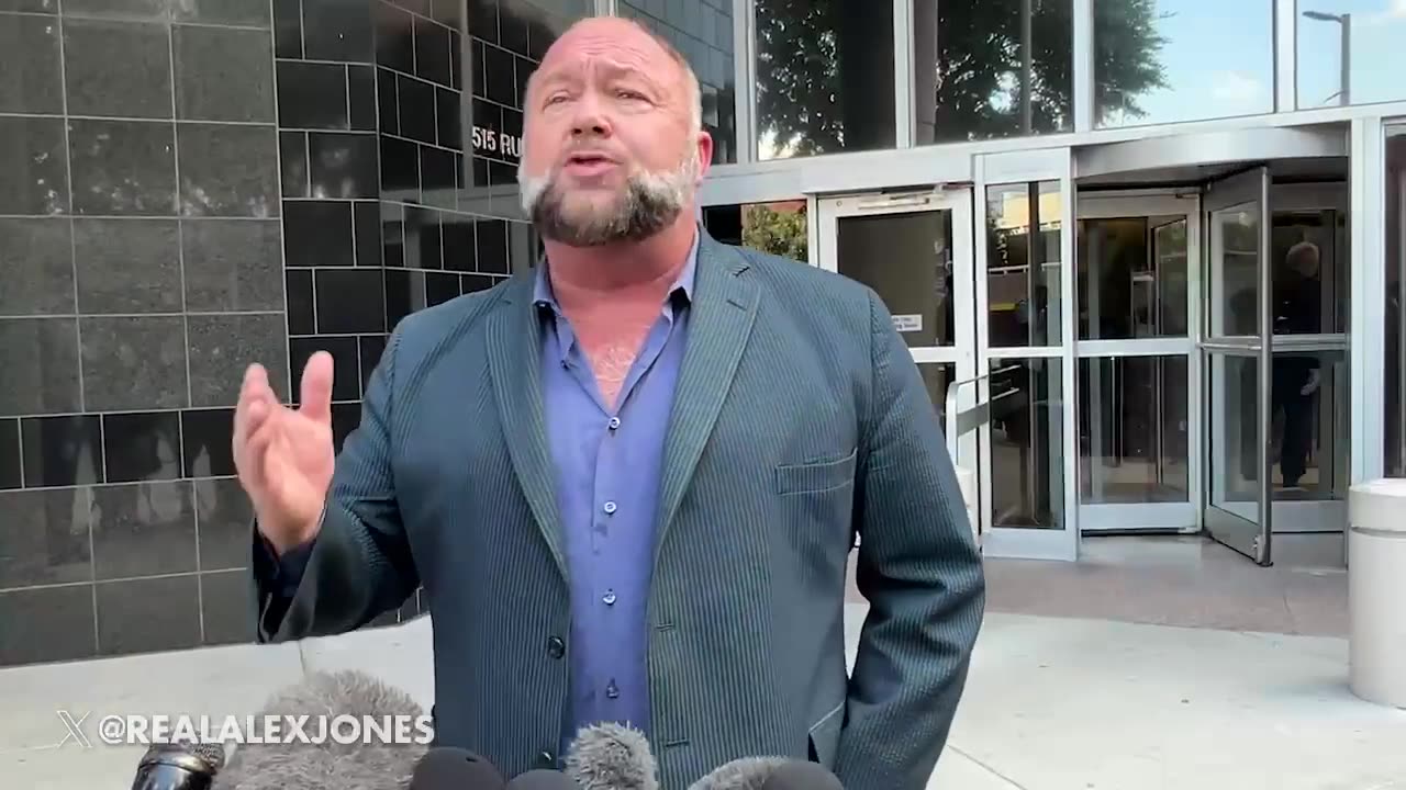 Alex Jones Gives Press Conference At Federal Courthouse in Houston