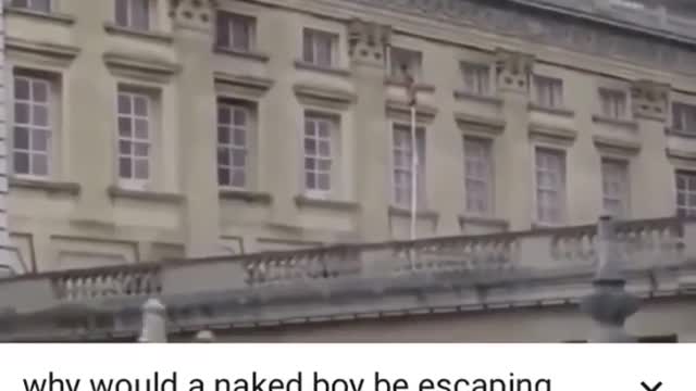 video-of-naked-boy-escaping-buckingham-palace #SaveOurChildren