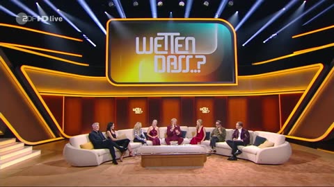 Helene Fischer & Shirin David op de bank bij Wetten Dass..