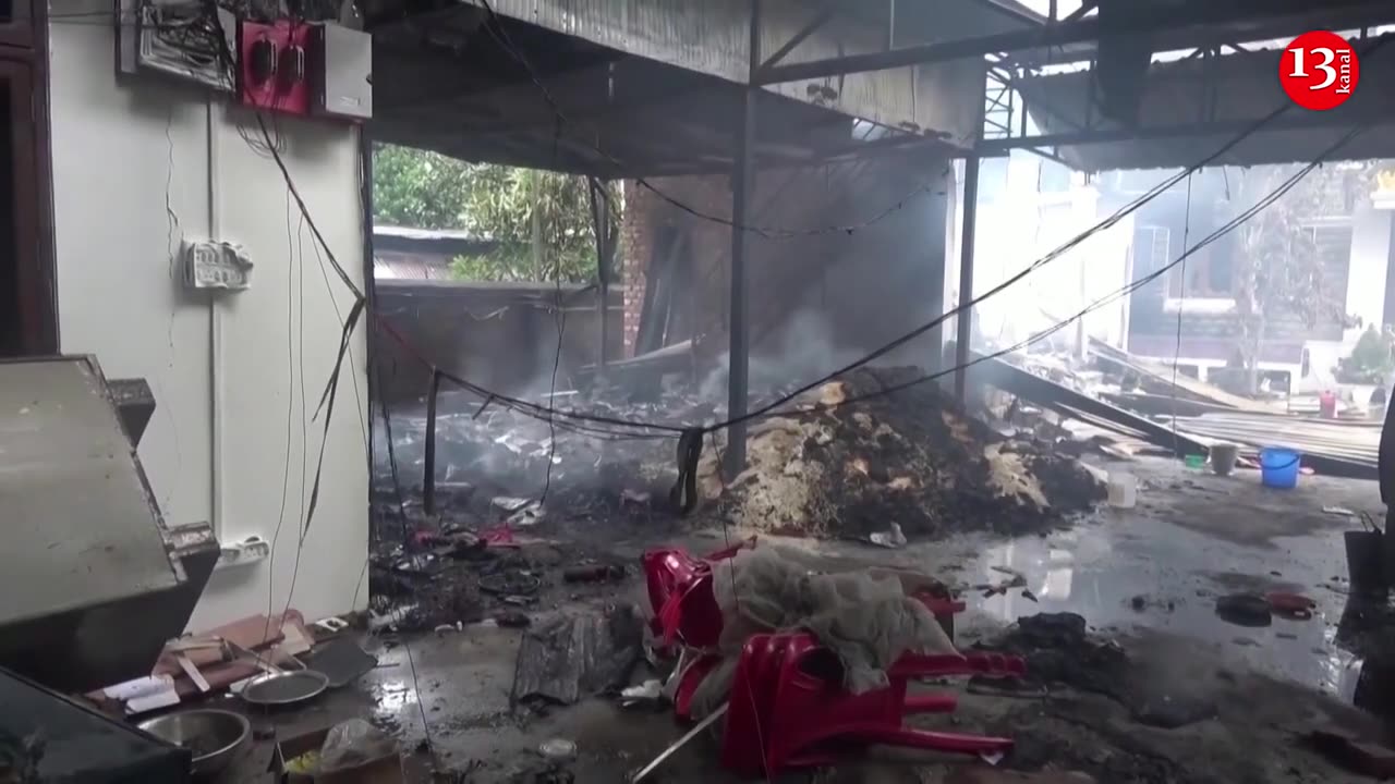 Indian minister's home set ablaze in violence-hit Manipur state(720p).