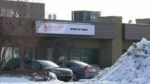 Pile of pig carcasses left outside for days outside Sask. rendering plant