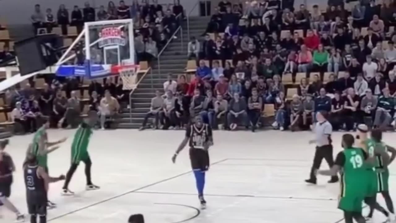 "Laughing All the Way to the Hoops: Funny Basketball Moments"