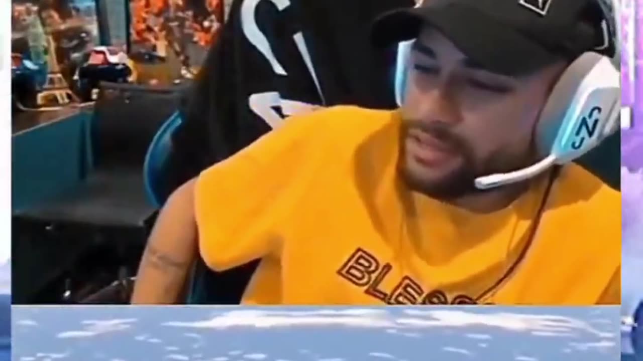 NEYMAR É PROVOCADO POR FÃ