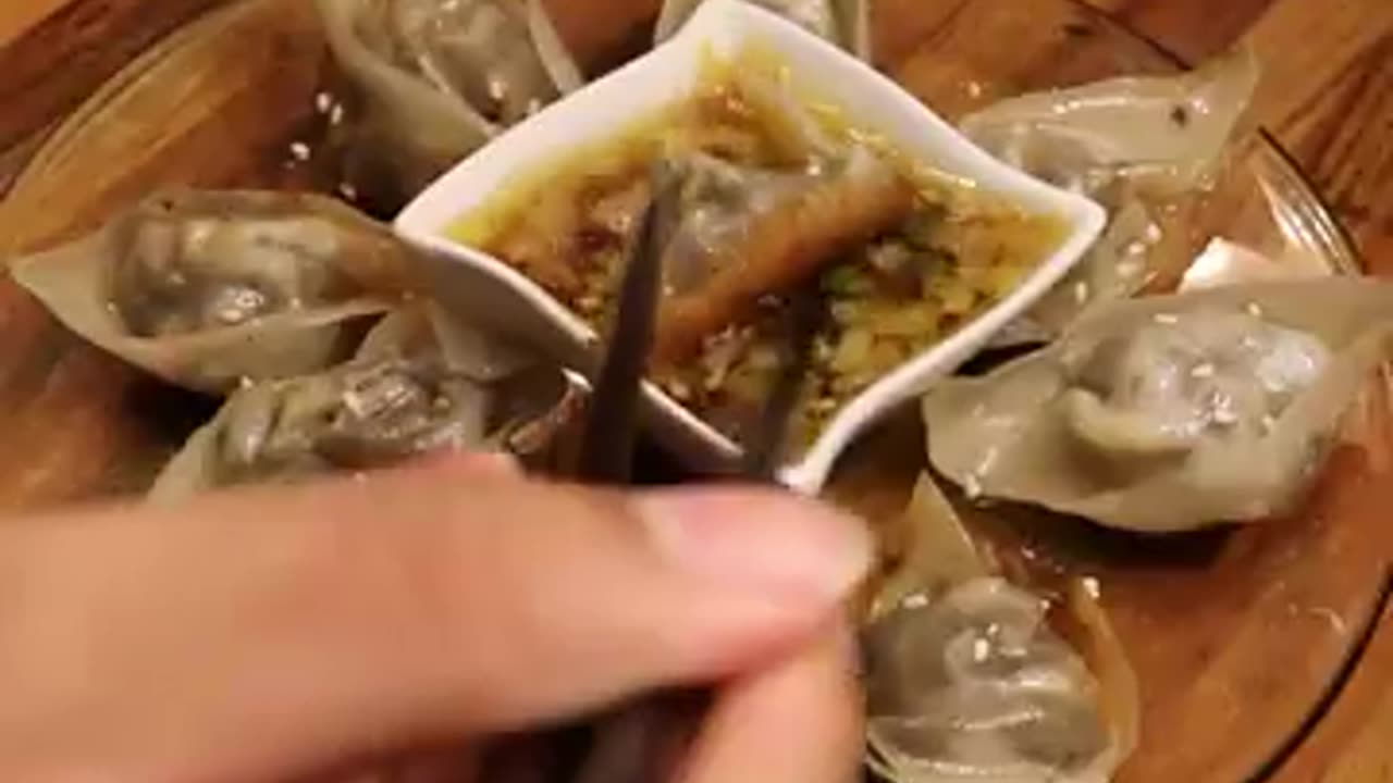 Vegan Dumplings 🥟 #food #chef #gourmet #cooking #asian #recipe #shorts #viral #trending