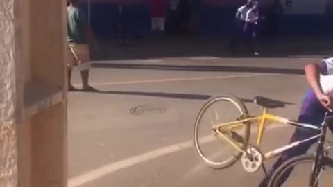 Uma aluna cadeirante
