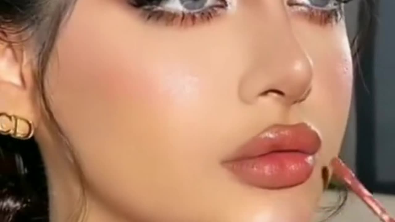 Turkish Beautiful girl become Model by makeup 😍💄😍 unbelievable