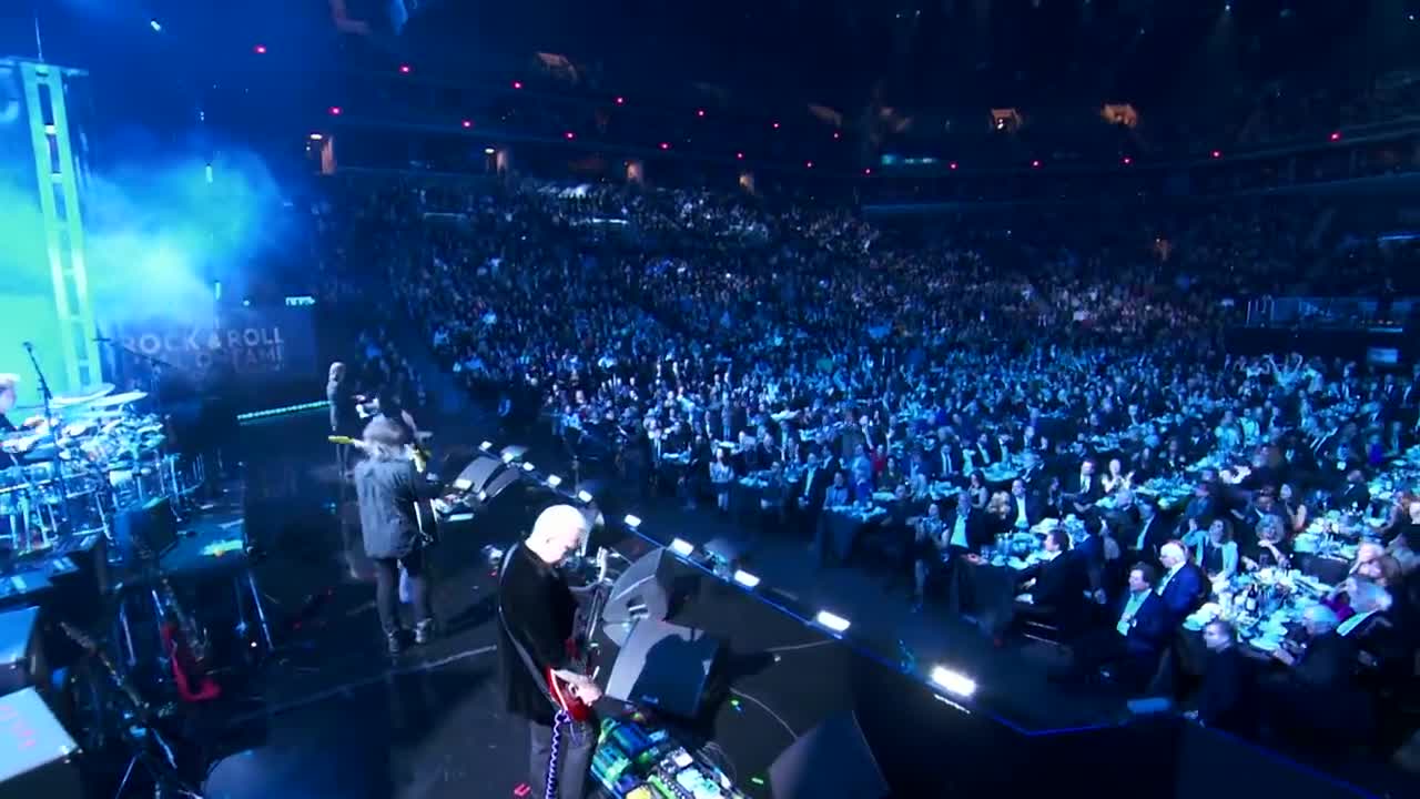 The Cure perform "Just Like Heaven" at the 2019 Rock & Roll Hall of Fame Induction Ceremony