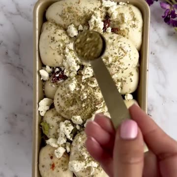 Pull Apart Olive Bread