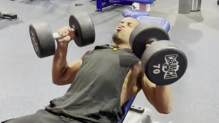 Incline Dumbbell press