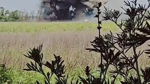 Incredible Footage from Ukrainian Explosive Demining