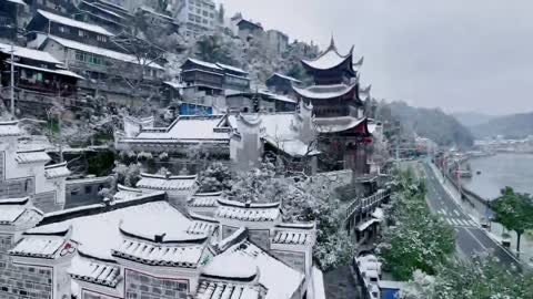 Urban snow scene