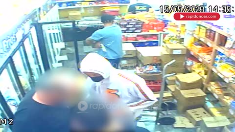 Câmeras de segurança capturam assalto a mercado em Limeira