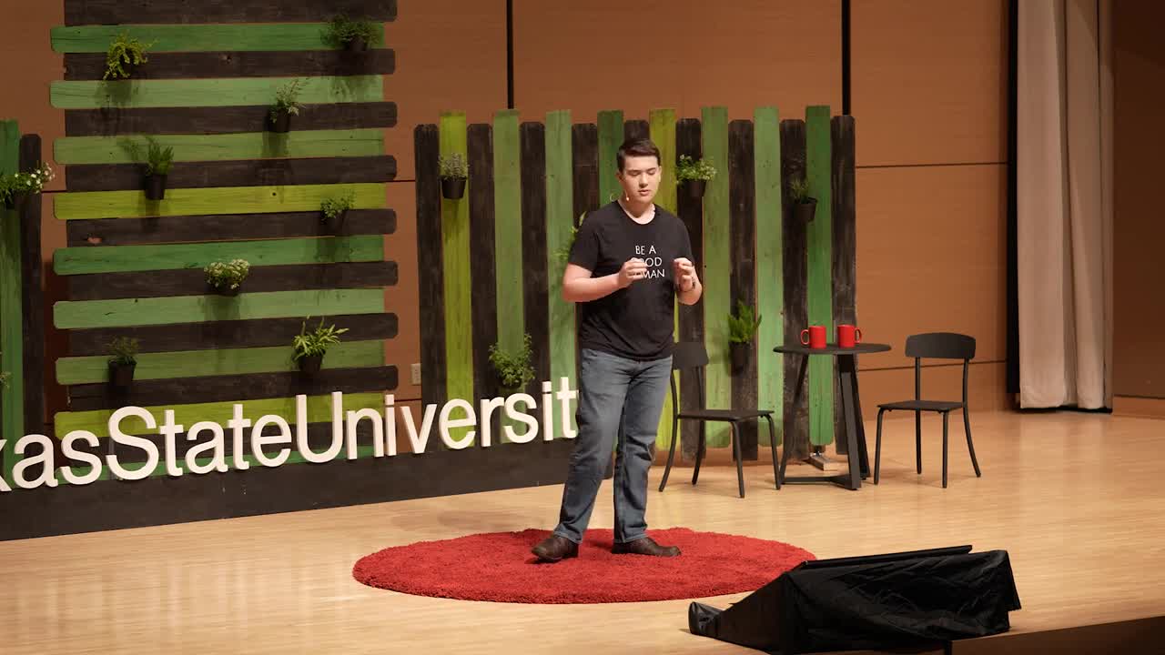 Growing Green To Solve Hunger | Ian McKenna | TEDxTexasStateUniversity