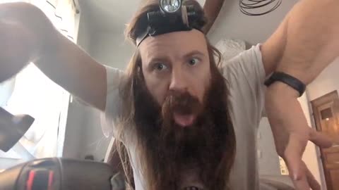 2022-11-30 (1) - mais il fait que bouffer celui-là - Twitch Decheterie