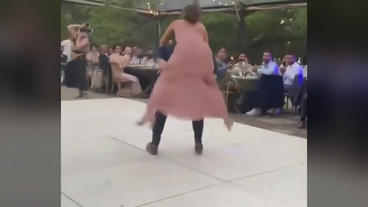 funny couple in wedding 😂