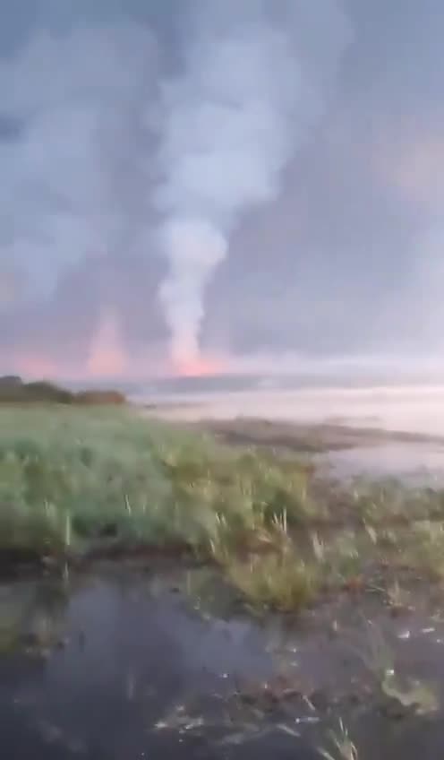 Footage of the aftermath of the NATO-Ukrainian attack on Toropets in Russia's Tver region.
