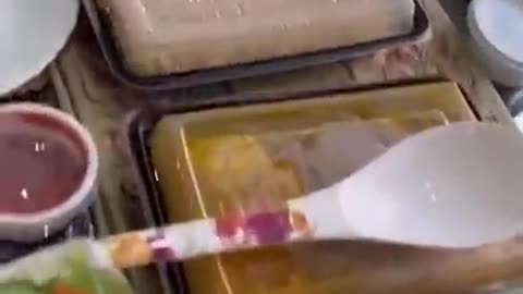 Dubai Me Shahrukh Khan || Dubai Food || SRK