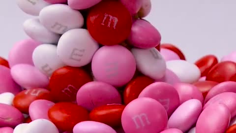 M&M Candy Decorating Heart Cake