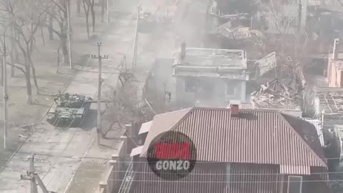 DPR tanks clear Mariupol from Azov militants