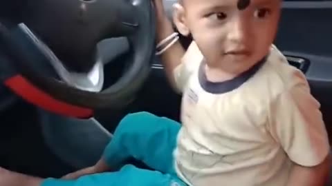 cute baby shows how's its done!