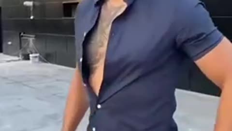 You’re gonna fuck hulk hogan?