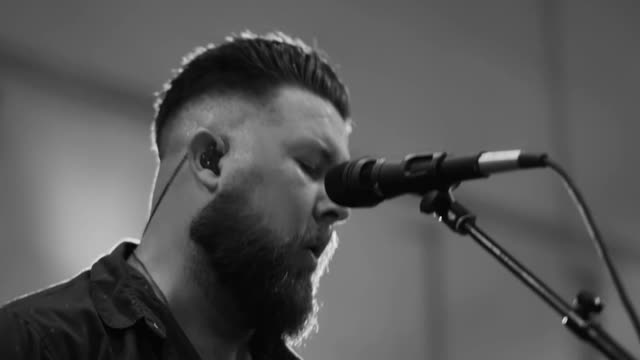 No Longer Slaves | Zach Williams | Live from Harding Prison