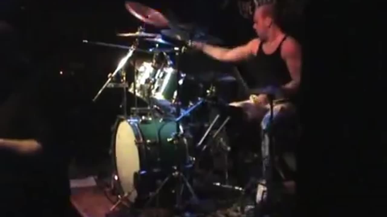 Bill Stavrianidis (Vongaar) performing with TERRORDROME