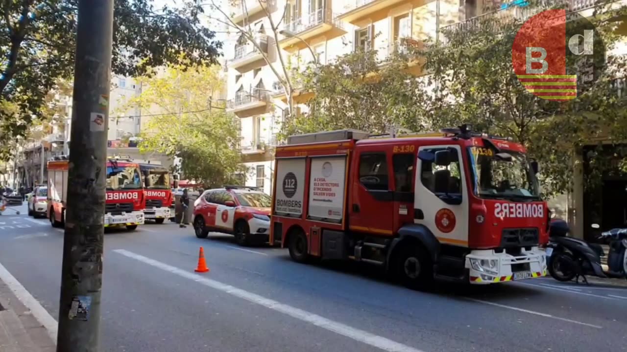 Cuatro heridos en una explosión en el barrio de la Sagrada Familia