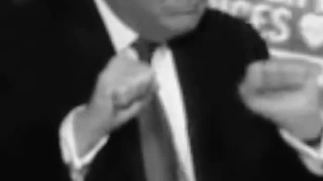 Trump's Microphone Has Been Messed With!! SIGMA EDIT