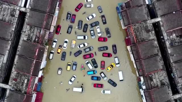 Drone footage shows flooded Malaysia city