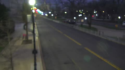 0936RHOB00IndepAveSWEastofTaxi_2021-01-06_07h00min01s317ms.mp4