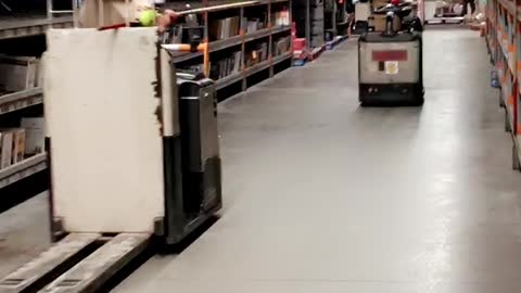 Warehousing Jousting