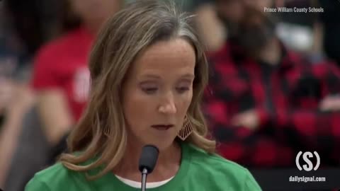 DOMESTIC TERRORIST ALERT??? This Mom Let’s The School Board HAVE IT Over Masks Mandates
