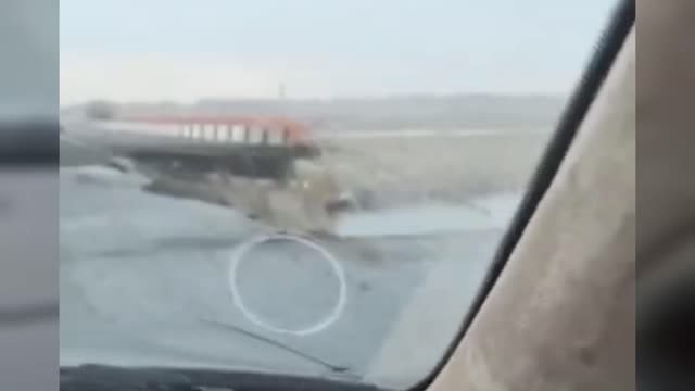 Missile hits bridge, Russia attacks Ukraine