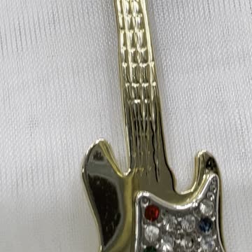 18KGP 2.75” x 0.75” Guitar Brooch. Pin. Made with Swarovski Crystal. Party