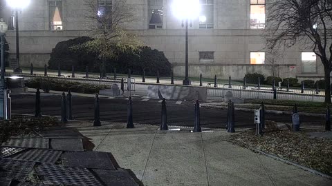0681USCG00SWDrivenearRHOBTaxiStnd_2021-01-05_04h00min01s443ms.mp4