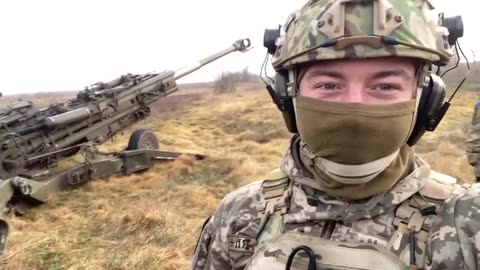 Ukrainian M777 Team
