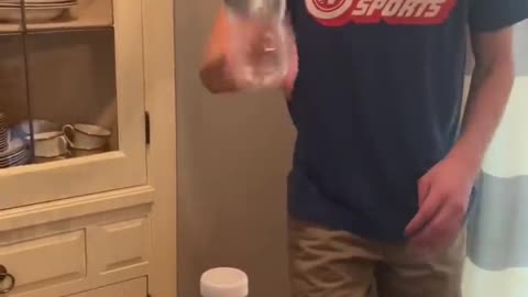 BOTTLE FLIP MASTER