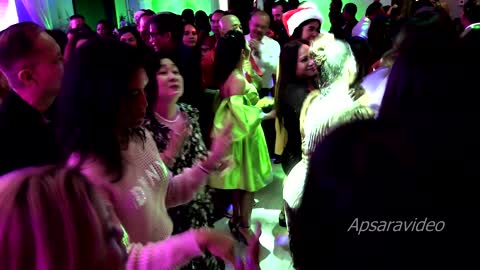 សុំទឹកមួយផ្តឹល Som tirk muy ptel​​ - "ជប់លៀងគ្រីសម៉ាស២០២១ពីក្រុងឡុងប៊ិច សរអា @Udom Restaurant