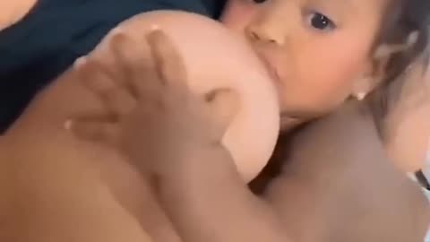 Mom feed to baby