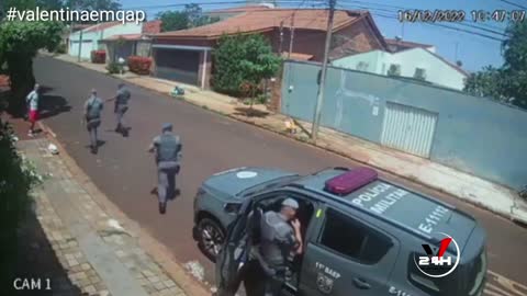 VÍDEO MOSTRA MORADOR ATIRANDO EM VIZINHO ARMADO COM ESPADA DURANTE BRIGA EM RIBEIRÃO PRETO, SP